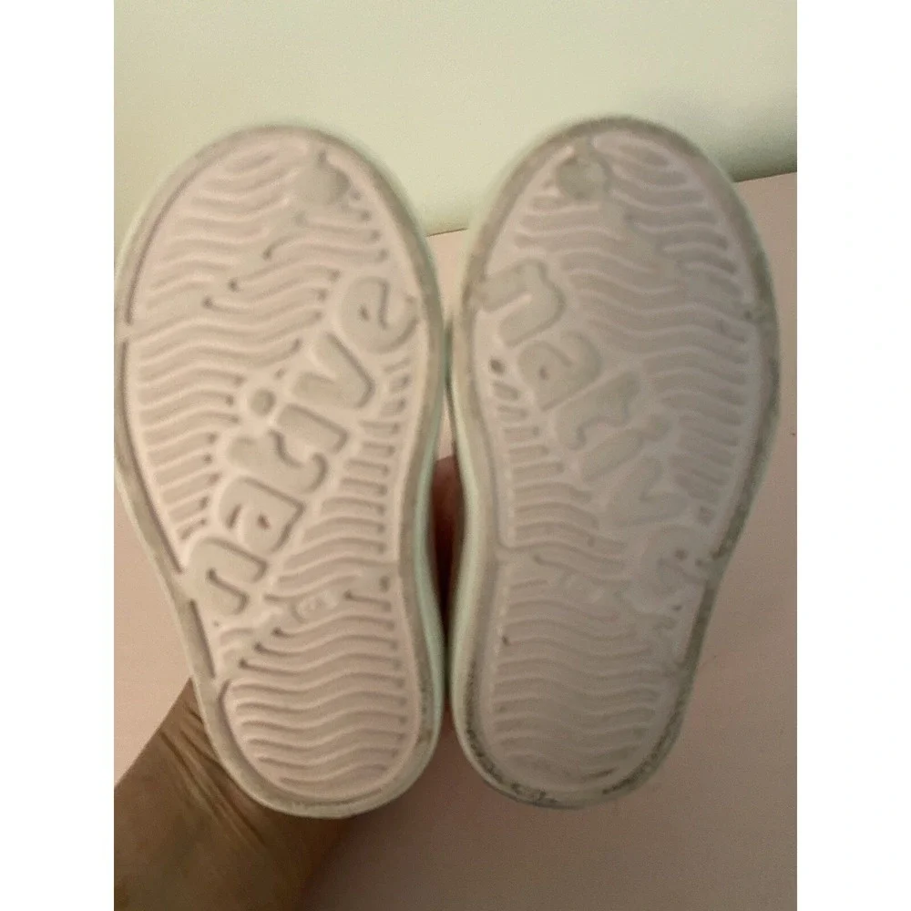 Native excellent preowned